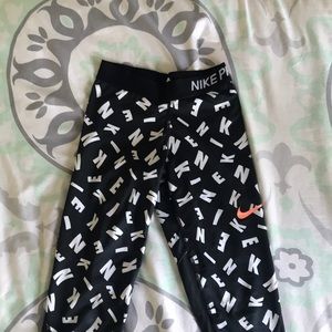 Nike leggings